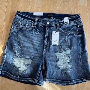 Judy Blue Marty Mid Rise Destroyed Shorts